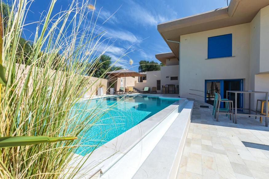 Affittacamere Resort Beach San Gemiliano Àrbatax Exterior foto
