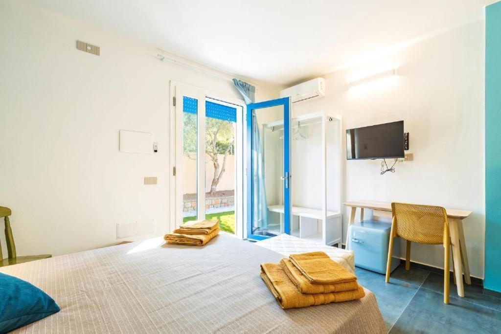 Affittacamere Resort Beach San Gemiliano Àrbatax Habitación foto